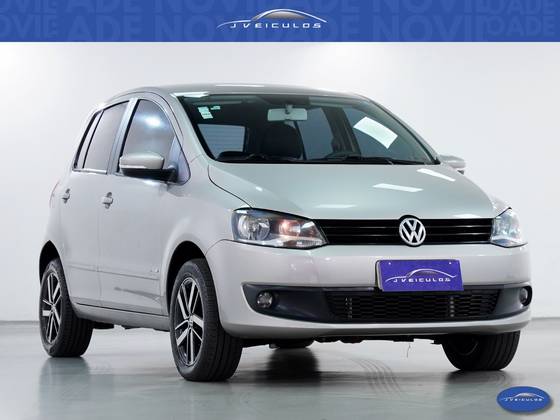 VOLKSWAGEN FOX 1.6 MI 8V FLEX 4P MANUAL VOLKSWAGEN FOX 1.6 MI 8V FLEX 4P MANUAL